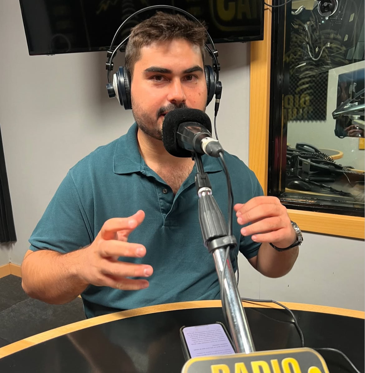 Luis Cabrera Rodríguez, autor de la cuenta historiaparagandules en Radio Las Palmas